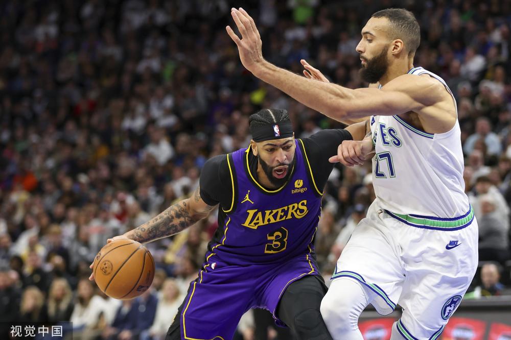 国足不仅要 国足不仅要